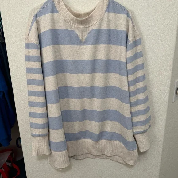 Maurices Sweatshirt! - Picture 1 of 5
